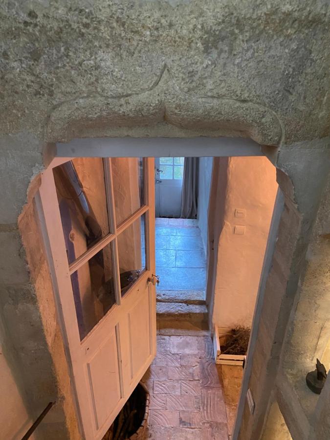 Les Chambres D'Elise Collias Eksteriør billede